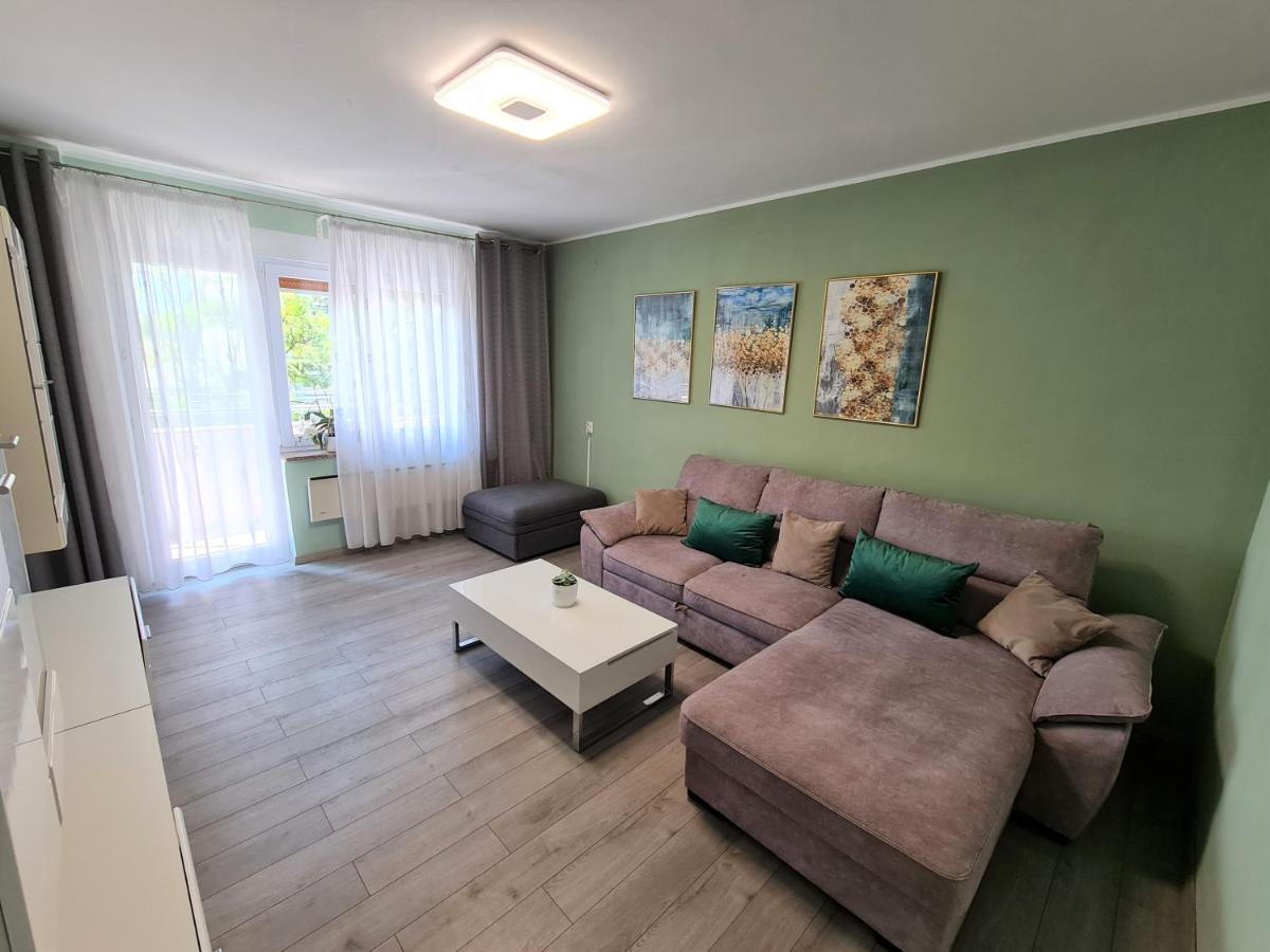 M & M Apartment プーラ エクステリア 写真